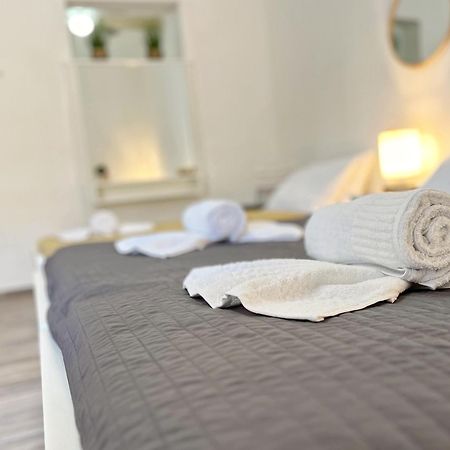 Maria & Matthias - Apartments In Central Of Floriana Bagian luar foto