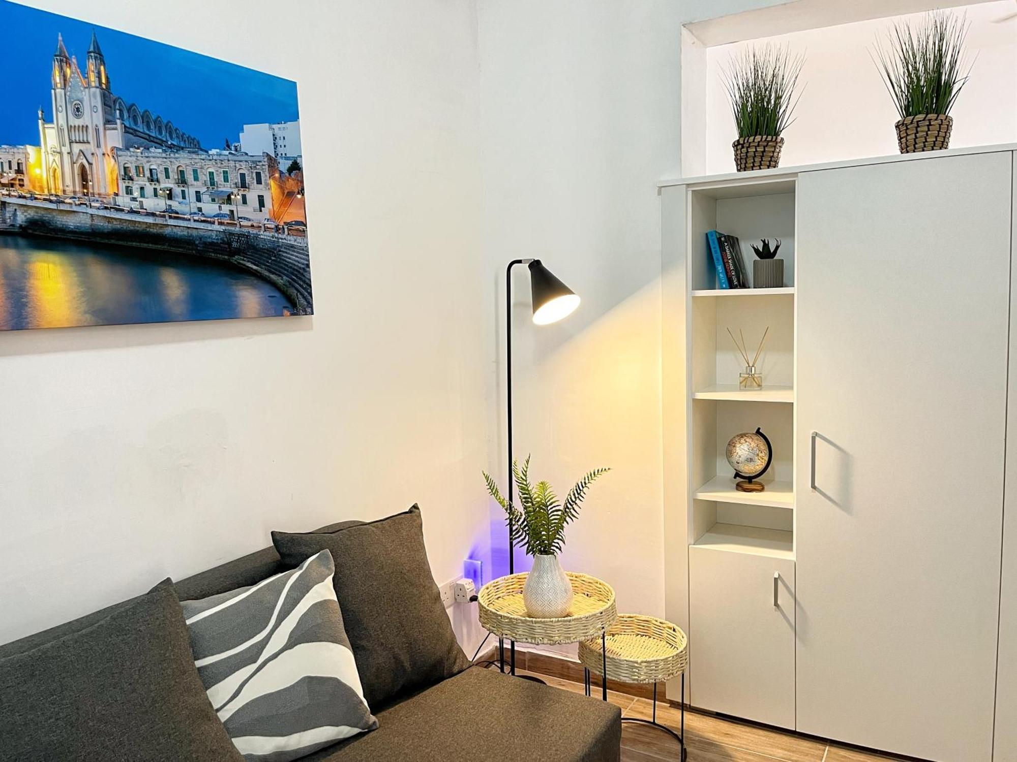 Maria & Matthias - Apartments In Central Of Floriana Bagian luar foto